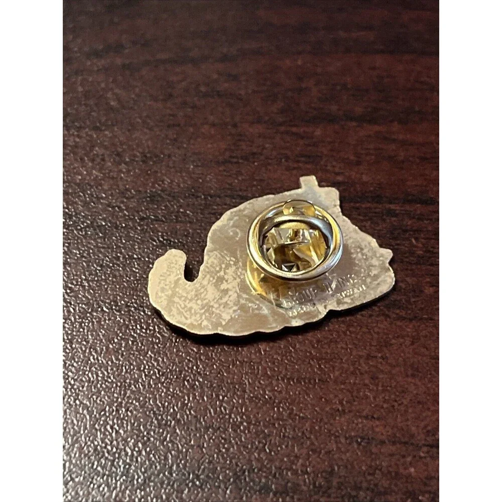 McDonald's Thanksgiving Holiday Cornucopia Employee Lapel Hat‎ Pin